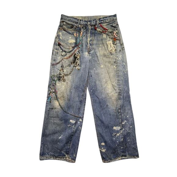 Trompe l'Oeil keychain charm 1981 printed baggy Jeans - Picture 1 of 5